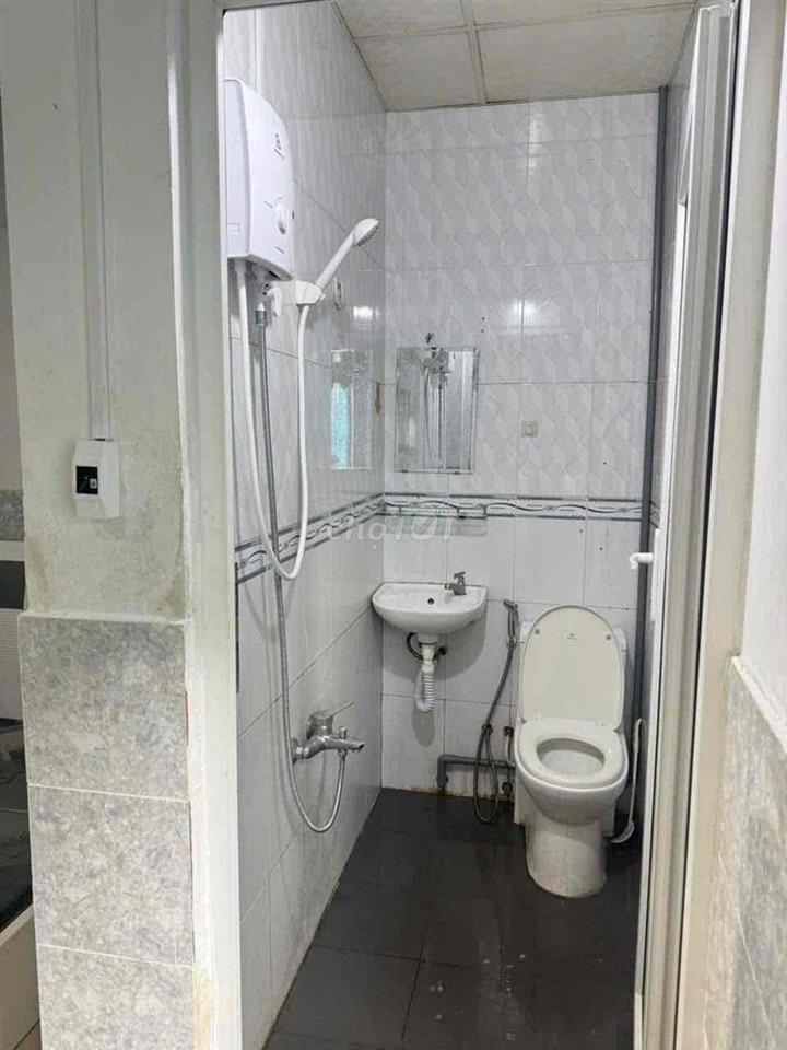 PHÒNG TRỌ GIÁ RẺ CHO SV NGAY CHỢ TÂN MỸ