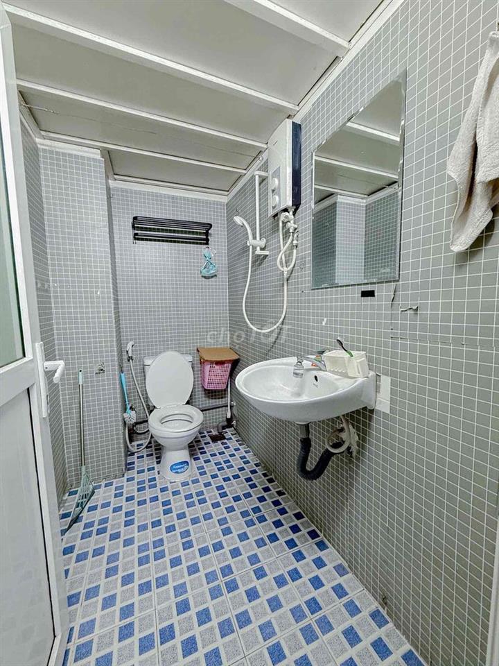 THUÊ PHÒNG MÀ DTICH SỬ DỤNG NHƯ CÁI NHÀ