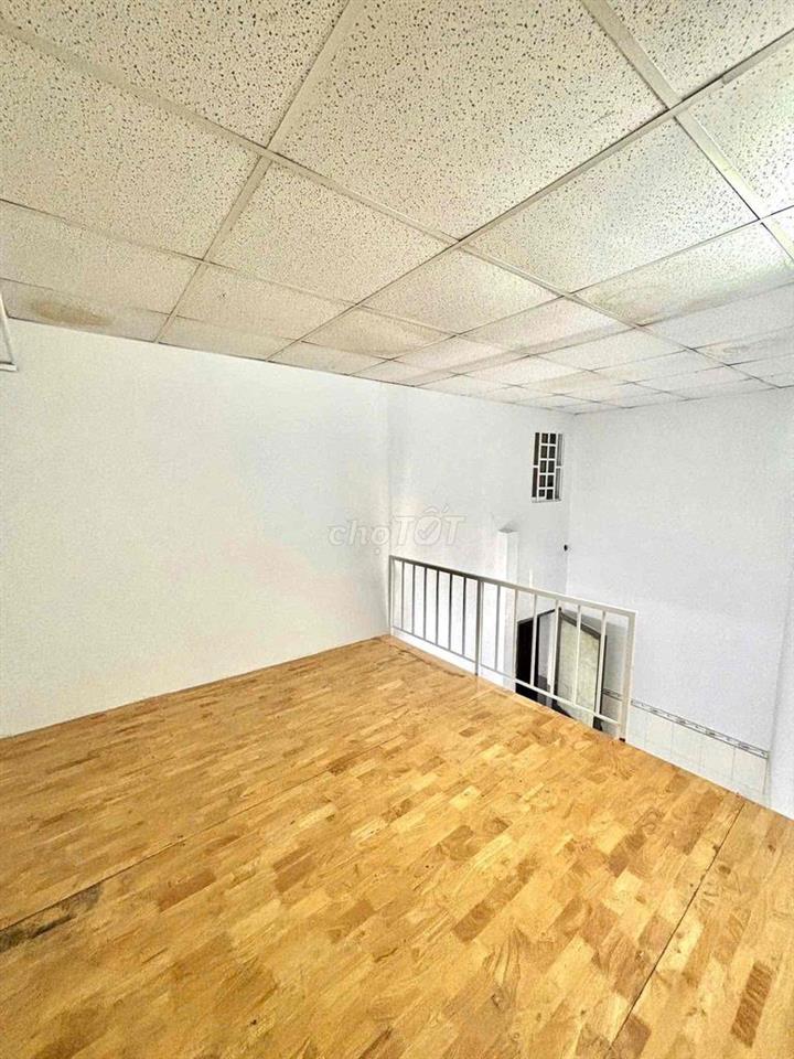 PHÒNG TRỌ 40m2 ở thoải mái 4ng