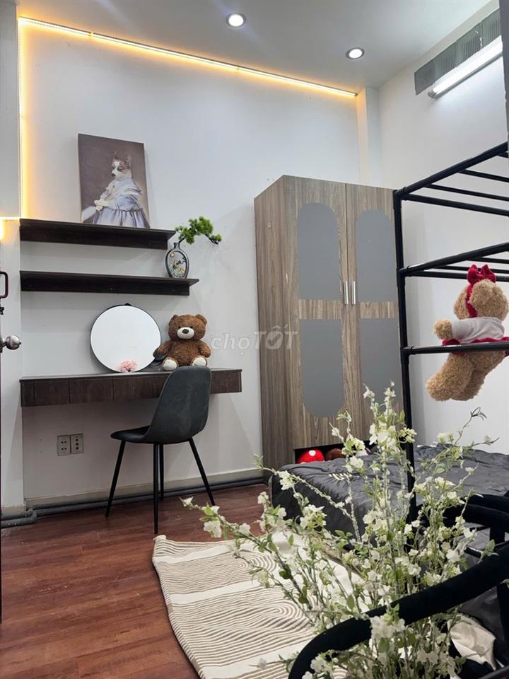 Studio Hoàng Hoa Thám, Tân Bình - Ở được 3 người , Chỉ 3.7 Triệu/Tháng