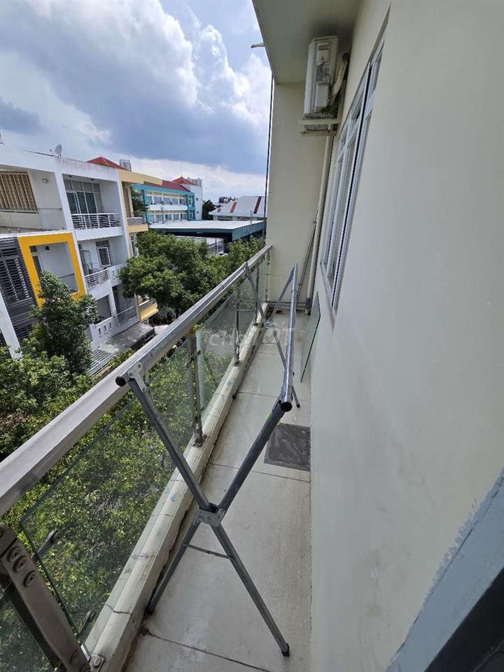 Nhượng phòng Q7 - Khu dân cư ven sông Sadeco