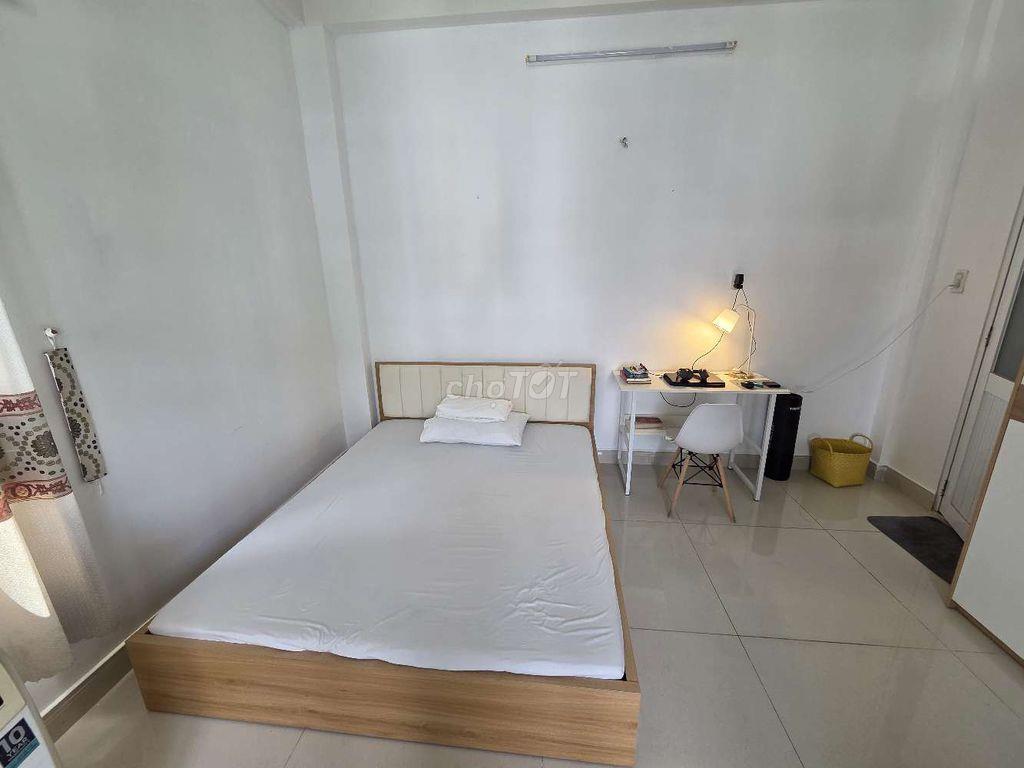 Nhượng phòng Q7 - Khu dân cư ven sông Sadeco