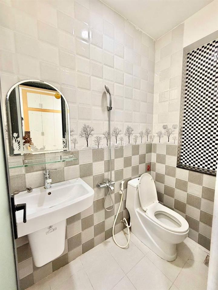 Cho thuê phòng CHDV mới hoàn thiện Full nội thất. Huỳnh Tấn Phát. Q7