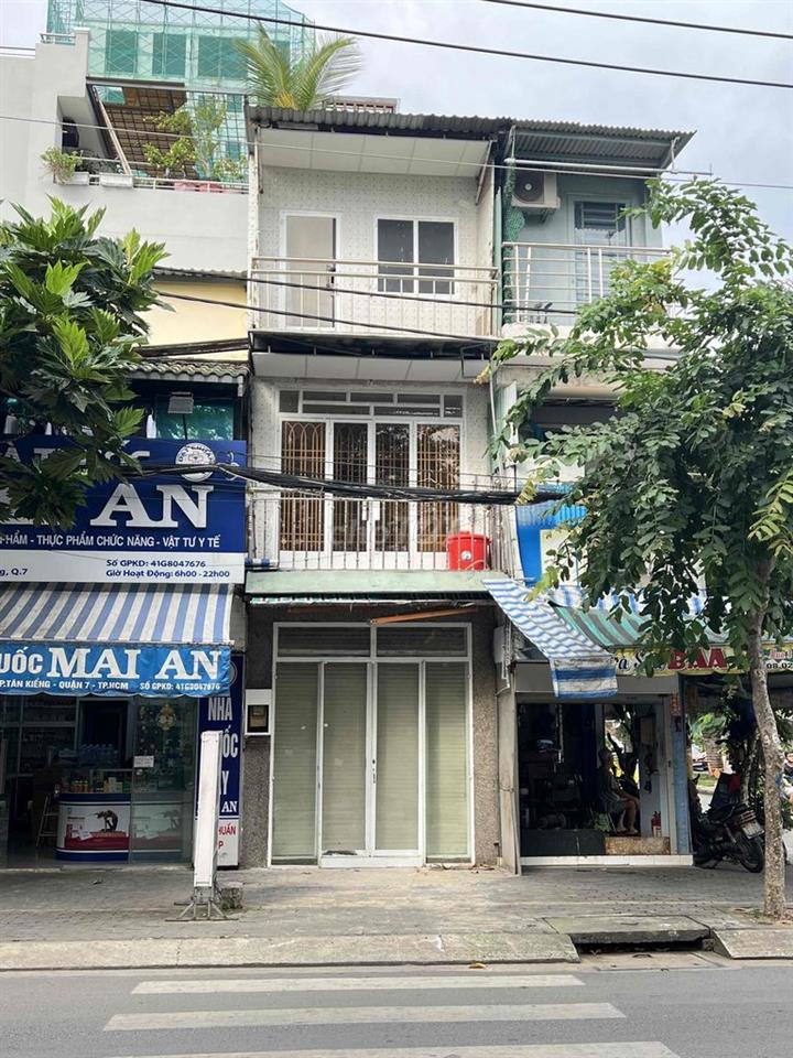 3tr5 Cho thuê nguyên tầng trên full nội thất tách bếp