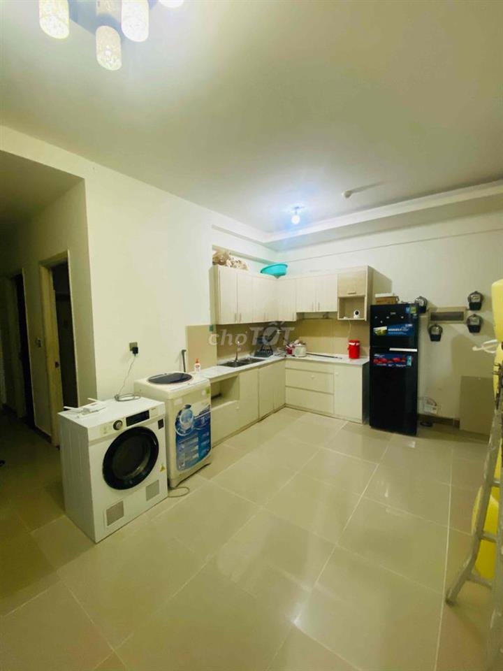 p 2tr3 giảm 2tr full NT cách PMH 5 phút đi xe , công viên hồ bơi