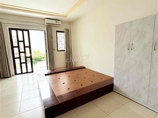 Cho Thuê phòng ban công thoáng full nội thất gần Bx q8 ql50