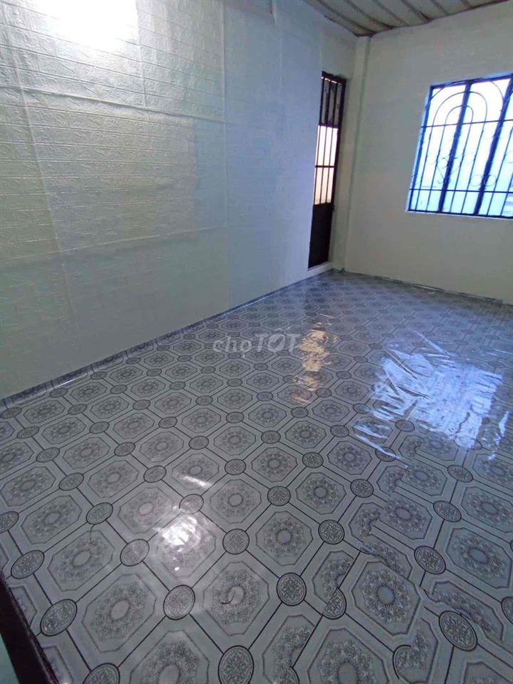 Cho thuê nhà trọ trệt + gác suốt gần nhà thi đấu đa năng q7