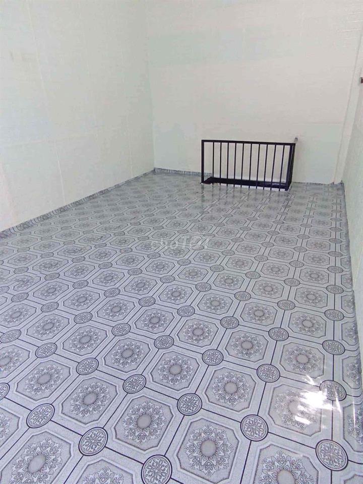 Cho thuê nhà trọ trệt + gác suốt gần nhà thi đấu đa năng q7
