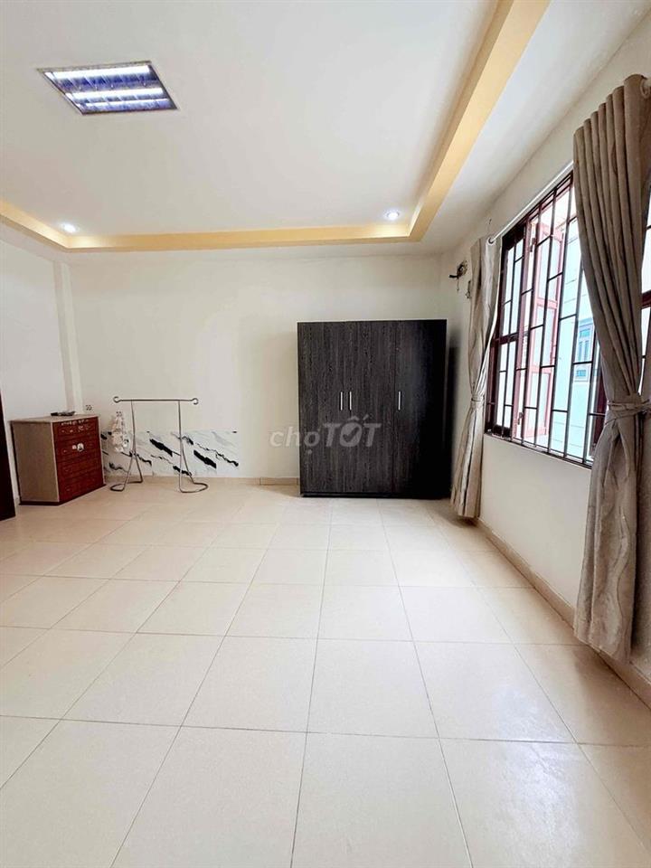 Cho thuê phòng rộng KDC Gia hoà . gần bx q8 . ql50