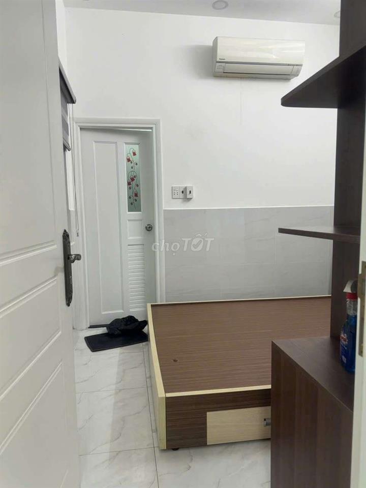 Bán nhà quận 8 bến Ba đình