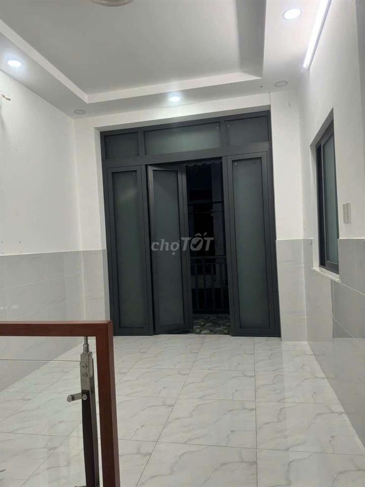 Bán nhà quận 8 bến Ba đình