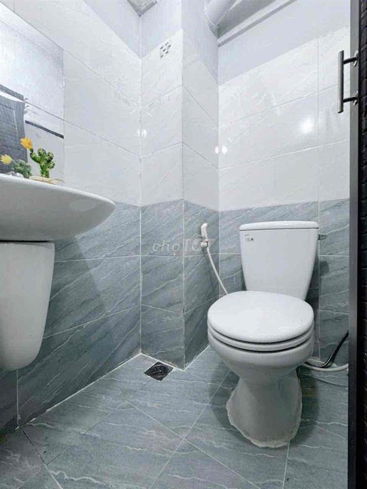 Phòng đầy đủ nội thất gần UFM, TDTU sát cầu Phú Mỹ và siêu thị Go