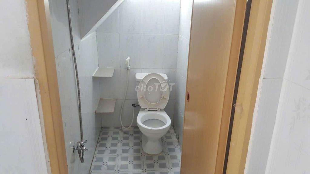 phòng trọ Trần Văn Khánh, quân 7
