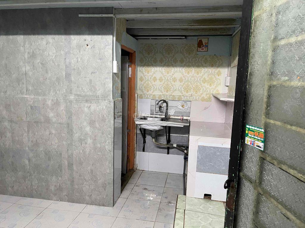 phong tro 2t2 giờ tự do