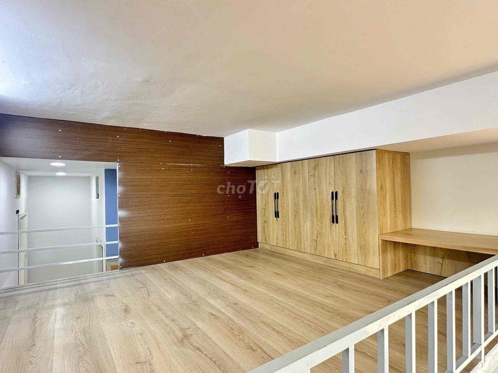 DUPLEX CỬA SỔ TRỜI SIÊU TO NGAY TRẦN TRỌNG CUNG