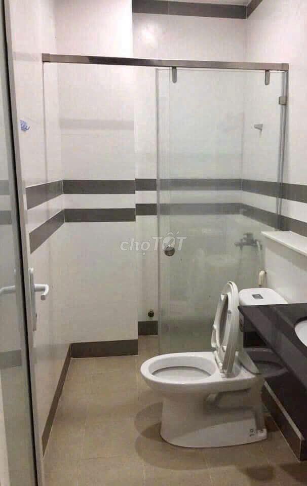 Phòng 1 Người, có máy lạnh, đường 85 Tân Quy, Quận 7