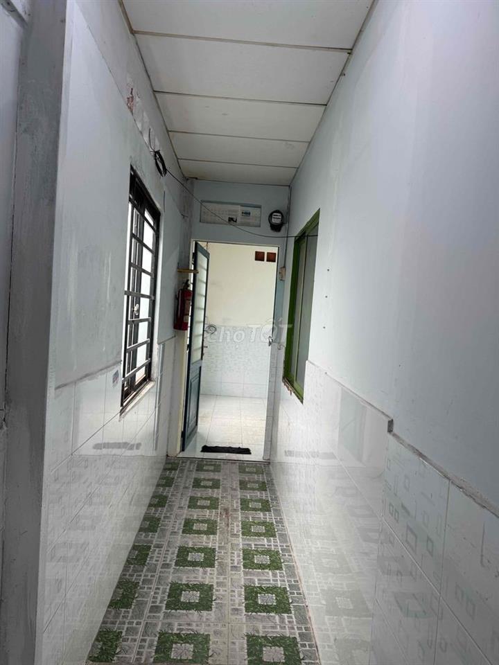 Phòng trọ Hẻm 108 Lê Văn Lương, P.Tân Hưng,Q7 - lối đi riêng (35m2)