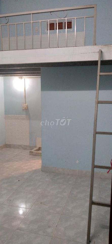 Phòng trọ 2tr5 có gác. Lê Văn Lương Q.7