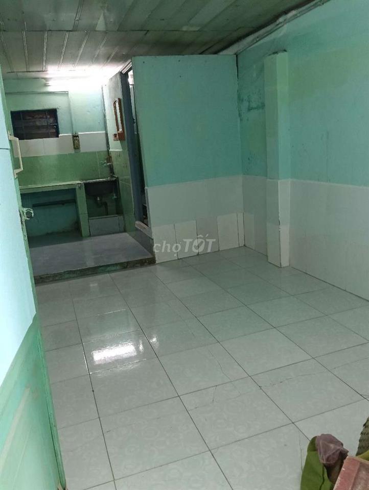 Phòng trọ gần KCX Tân Thuận