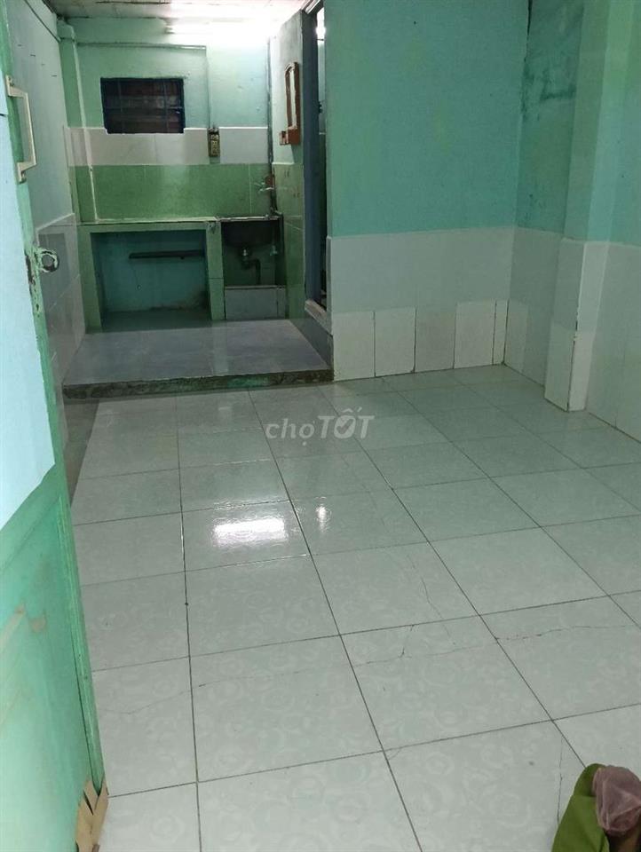 Phòng trọ gần KCX Tân Thuận