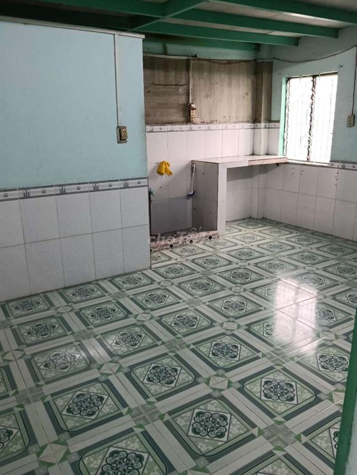 Phòng trọ gần kcx Tân Thuận