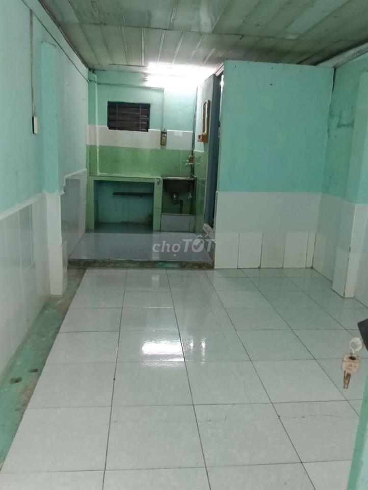 Phòng trọ gần kcx Tân Thuận