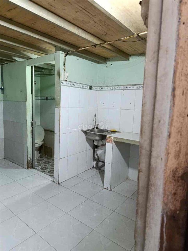 CHO THUÊ TRỌ NGUYỄN THỊ THẬP, gần RMIT, Tôn Đức Thắng, Phú Mỹ Hưng,…