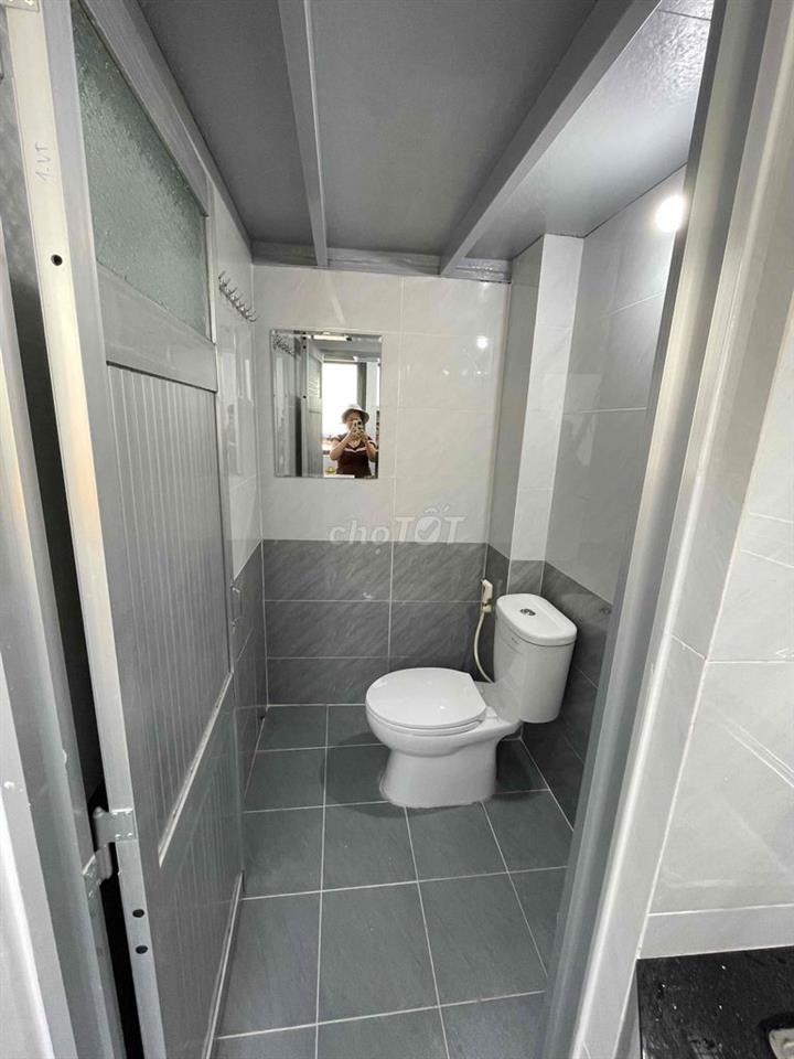 Phòng trọ mới xây 14m2 (chưa tính gác) đường Nguyễn Văn Quỳ