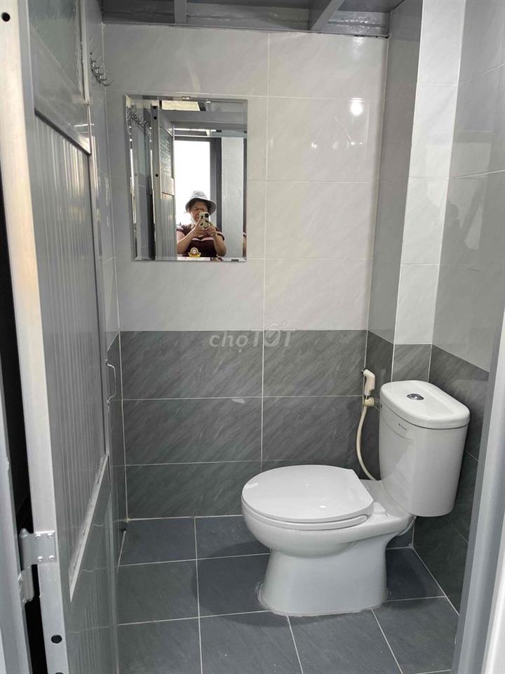 Phòng trọ mới xây 14m2 (chưa tính gác) đường Nguyễn Văn Quỳ