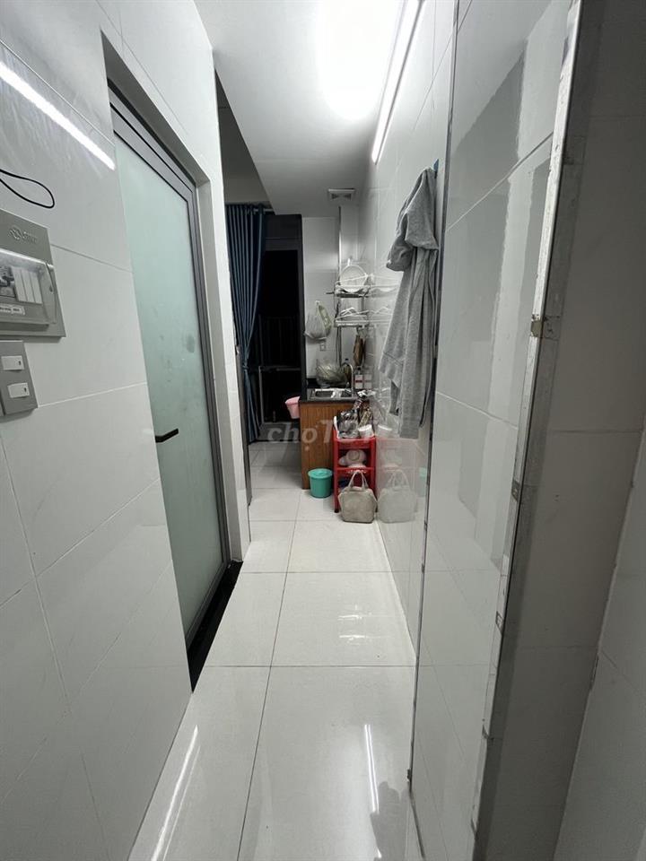 Pass phòng studio