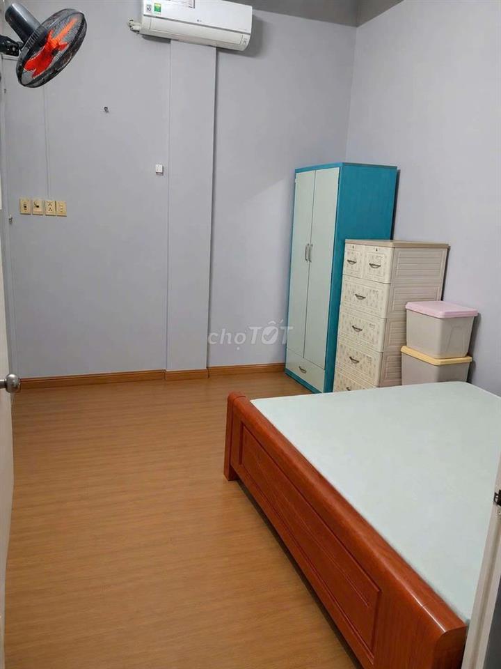 Bán căn hộ chung cư E4 - 02 chung cư D2 khu dân cư Phú Lợi, thang bộ