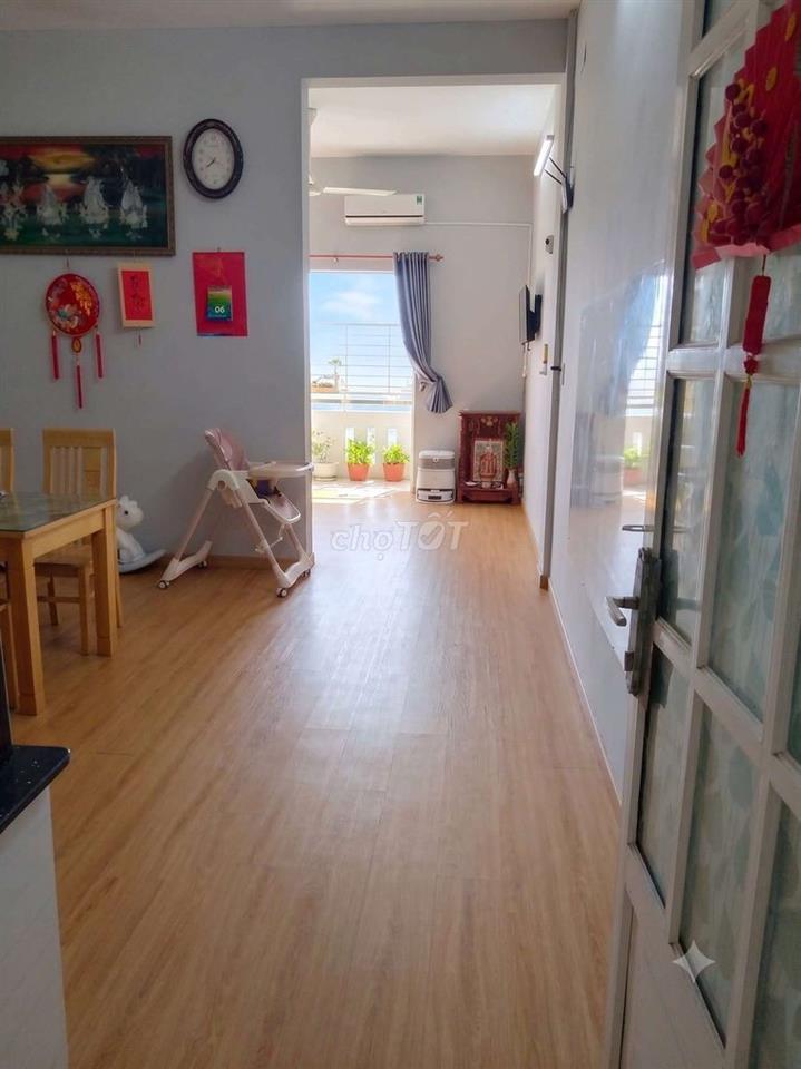 Bán căn hộ chung cư E4 - 02 chung cư D2 khu dân cư Phú Lợi, thang bộ