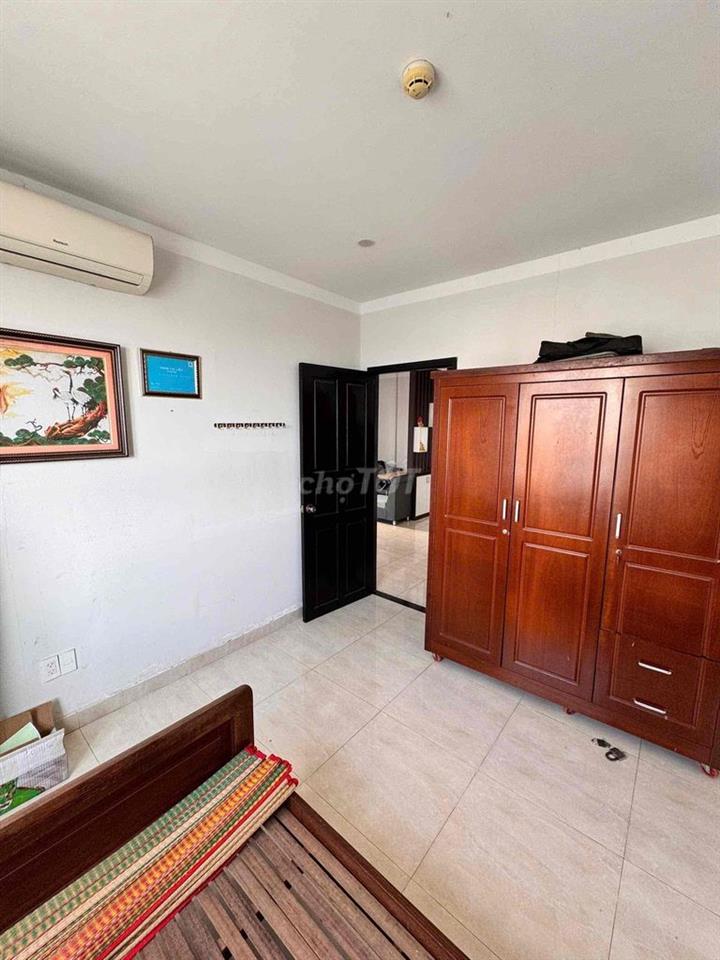 Cho thuê chung cư Mỹ Phúc Q.8 - 2PN 2bancon đầy đủ NT, View Q.1