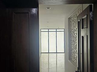 Cần bán căn hộ 115m2 2 phòng ngủ Cc Samland Giai Việt Tạ quang bửu Q8