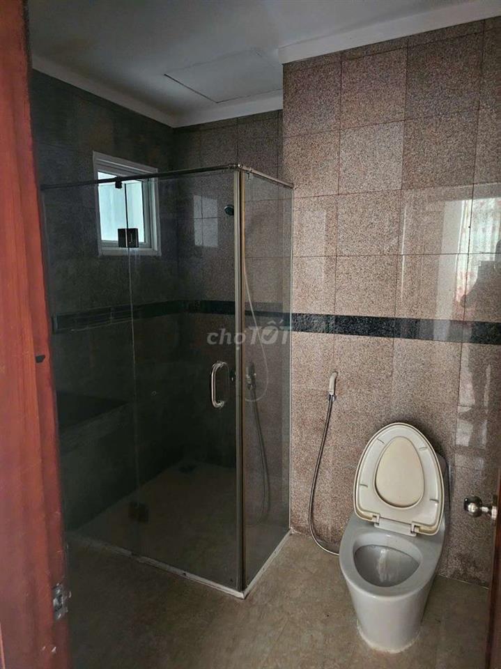 Bán căn góc tầng trệt 115m2 3 phòng ngủ 2 phòng vệ sinh