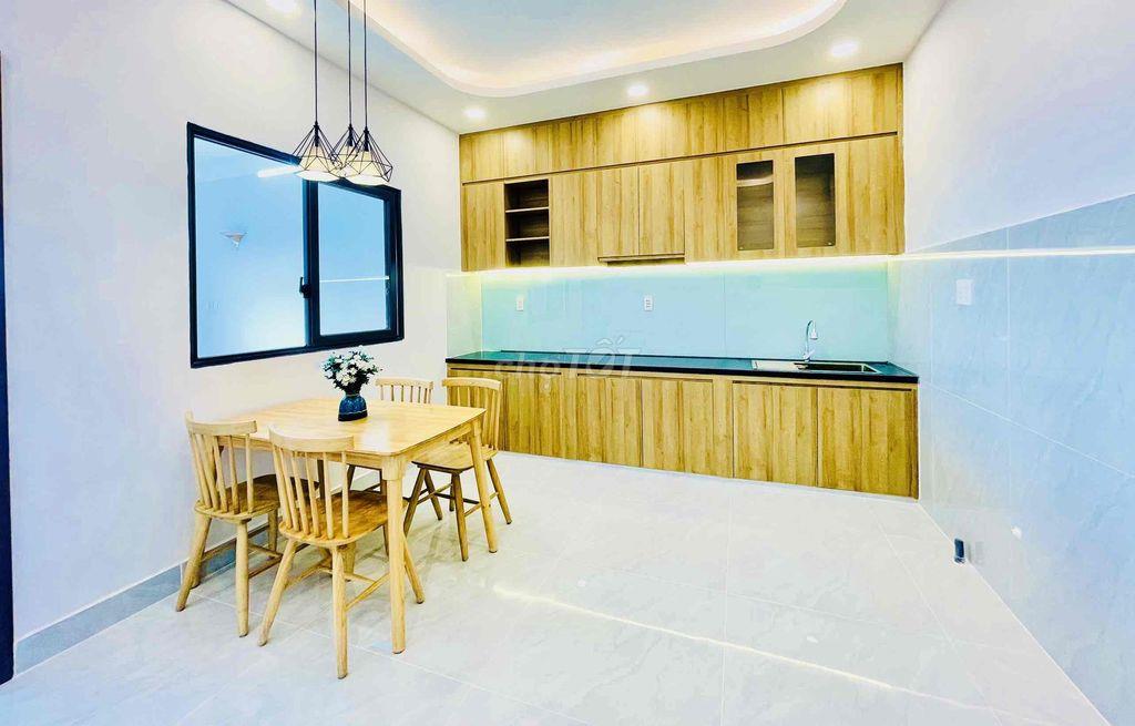 CẦN BÁN GẤP CĂN HỘ CHUNG CƯ PHÚ LỢI D2 - Thang bộ lầu 4