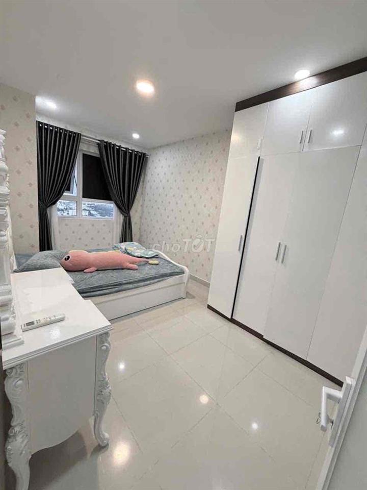 Căn hộ cao cấp trung tâm quận 8, sát Parcmall