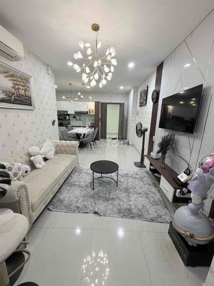 Căn hộ cao cấp trung tâm quận 8, sát Parcmall