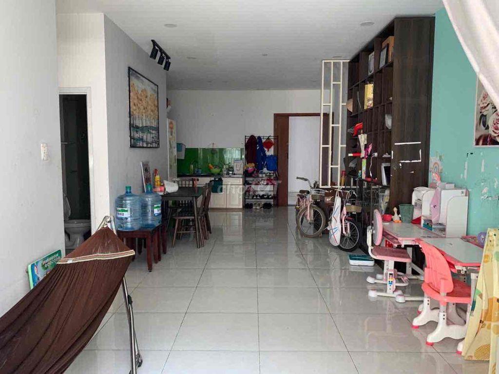 chủ đi định cư cần bán gấp
