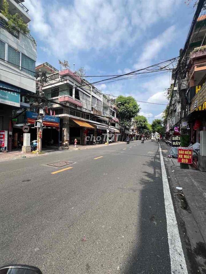 Bán Căn hộ Thông Tầng  chung cư xóm đầm hưng phú Q8