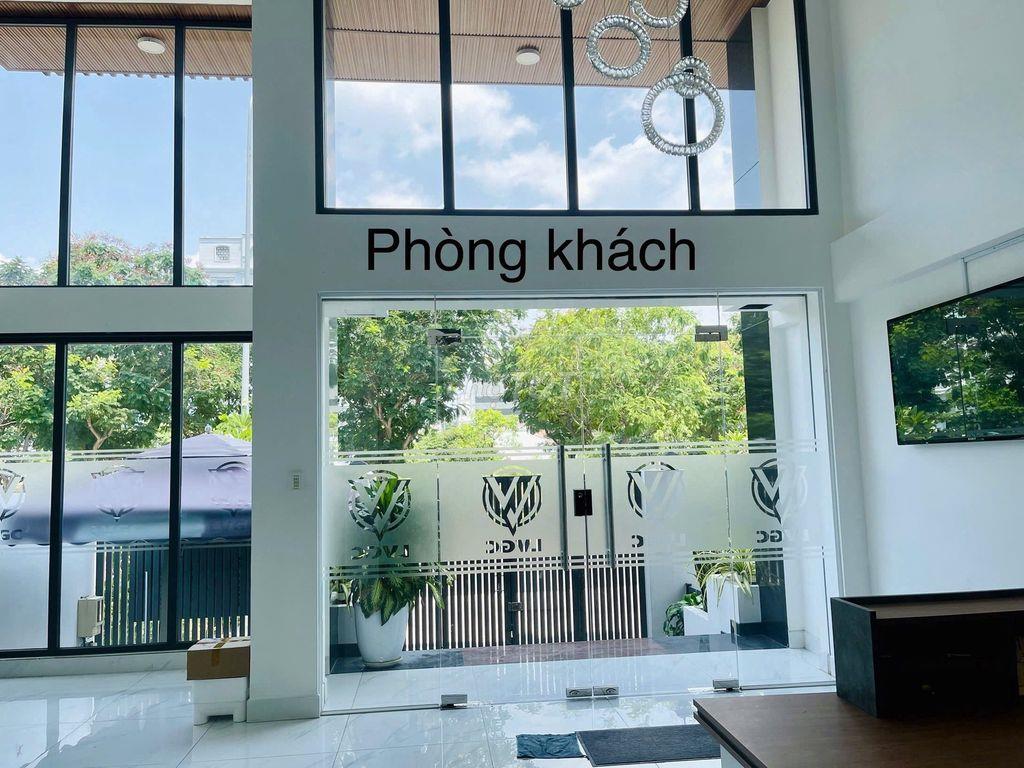 Cho thuê toà nhà văn phòng Thạnh Mỹ Lợi  1200m2 xây dựng, 6 tầng 1 hầm