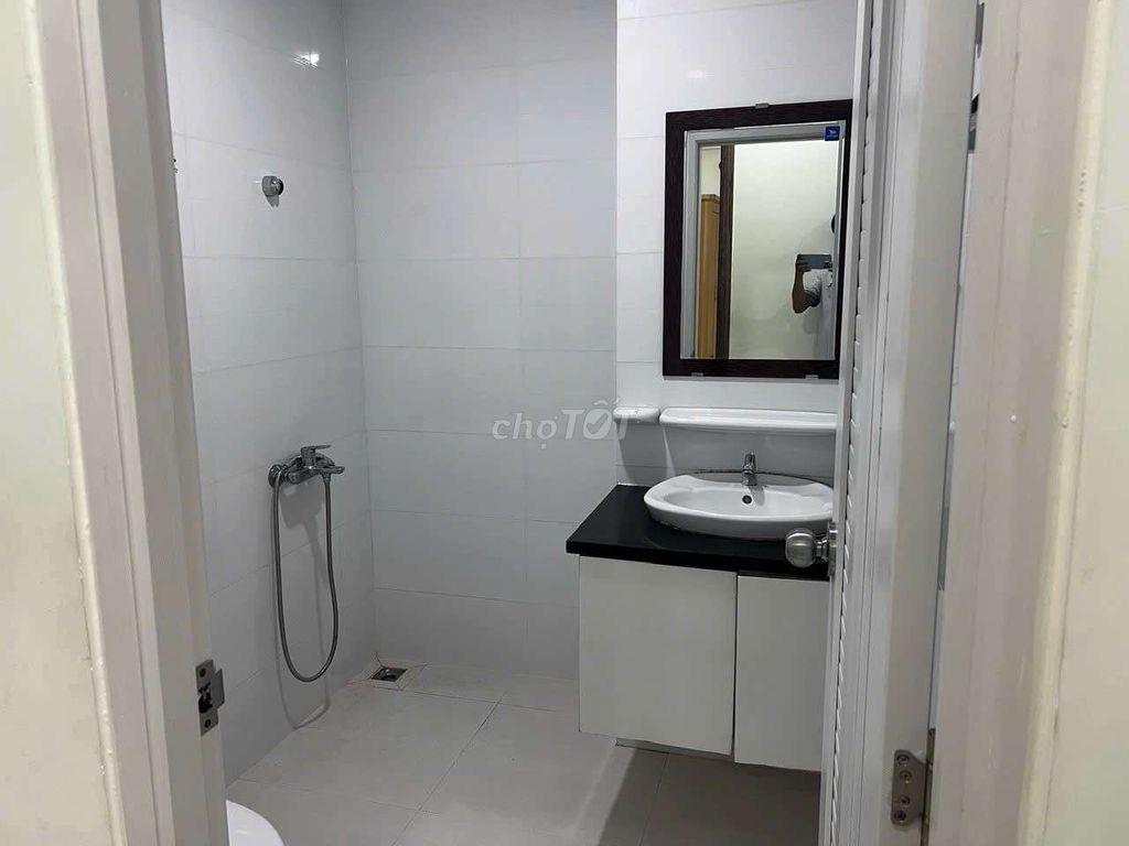 CHO THUÊ CĂN HỘ TOPAZ ELITE 2PN 2WC NỘI THẤT CƠ BẢN GIÁ 11TR5/THÁNG