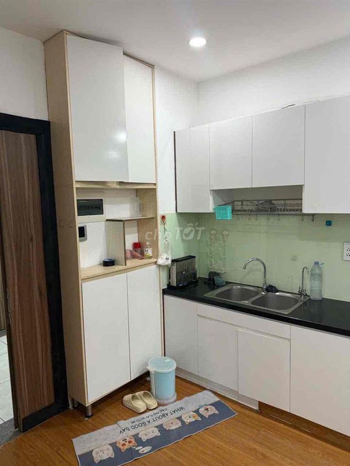 chính chủ cho thuê 2 ngủ full đồ D2B