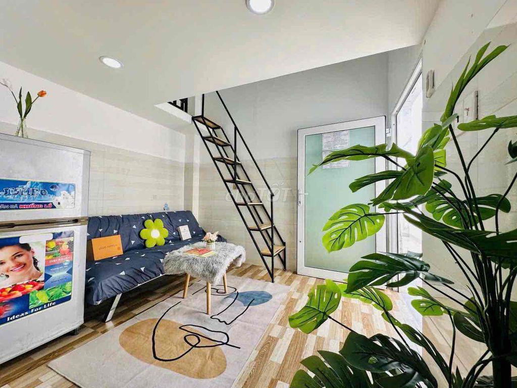 Duplex gác cao cửa sổ thoáng mát-Ngay cầu Chữ Y