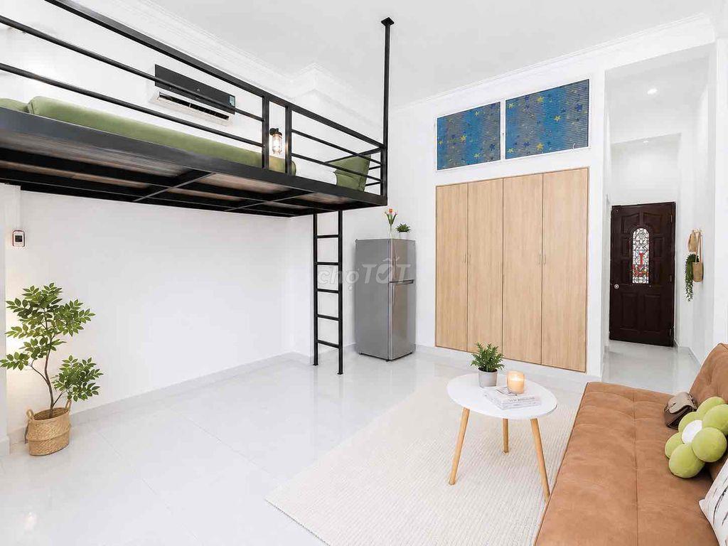 Duplex ban công tách bếp -Ngay cầu Chữ Y