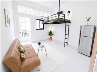 Duplex ban công tách bếp -Ngay cầu Chữ Y