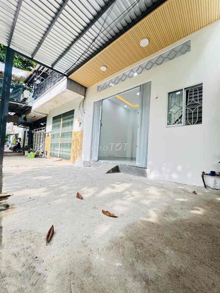 KHAI TRƯỜNG NHÀ NGUYÊN CĂN CHO THUÊ hai nhà vệ sinh GẦN CẦU CHỮ Y