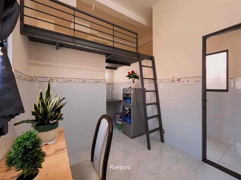 Phòng gác full nội thất trung tâm quận 7 gần TDTU, UFM, NTTU chỉ 4,2tr