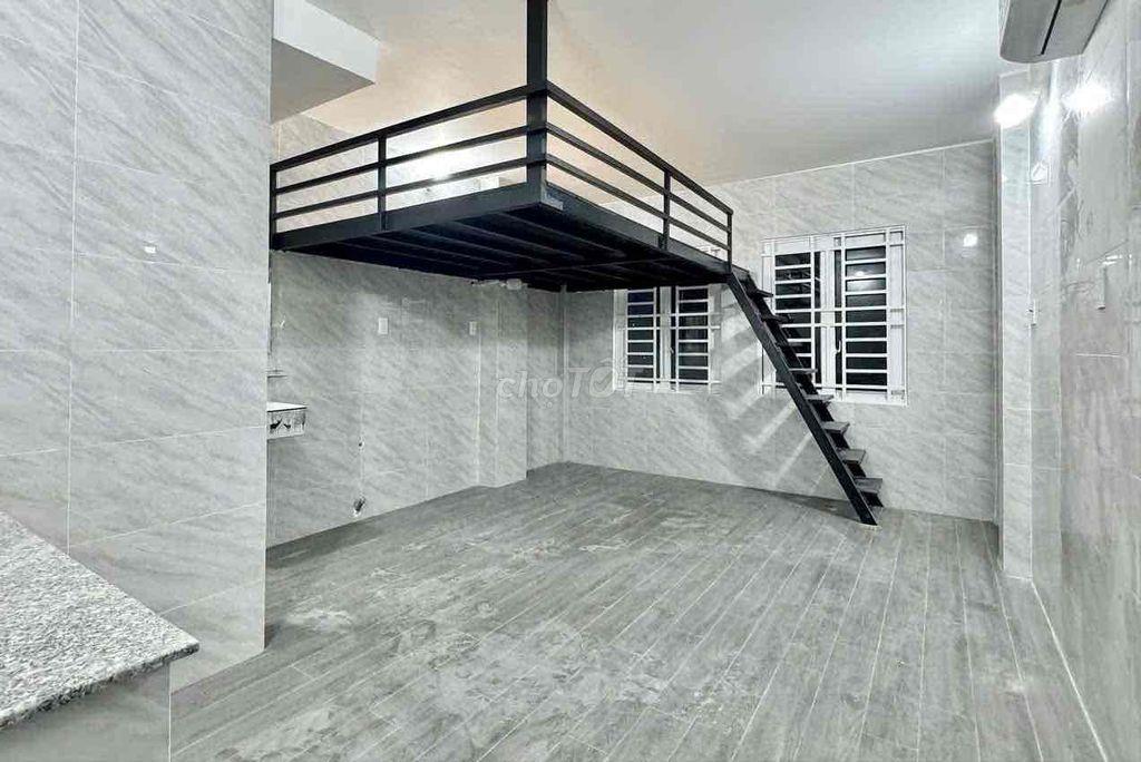 PHÒNG GÁC MỚI XÂY GẦN CẦU NGUYỄN VĂN CỪ THOÁNG, MÁT GẦN QUẬN 1, QUẬN 5