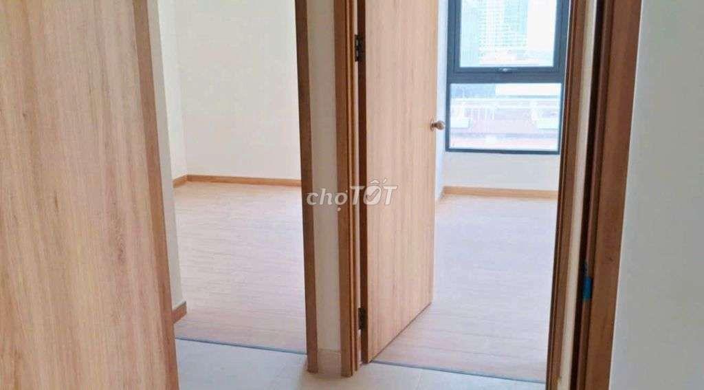 cho thuê căn 3 phòng ngủ giá rẻ bên Aurora 
